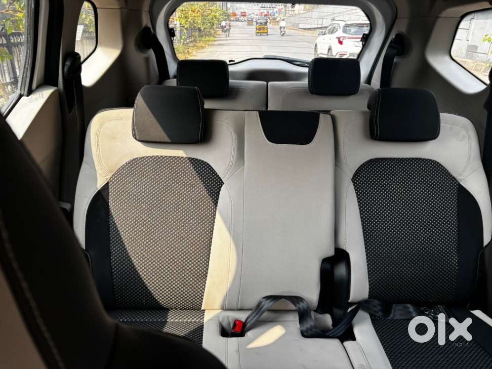 Renault Triber Rxz, 2020, Petrol