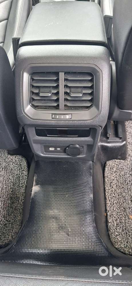 Volkswagen Tiguan 2.0 Elegance Tsi Dsg, 2022, Petrol