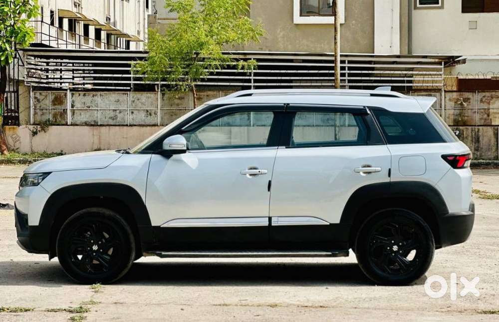 Maruti Suzuki Brezza Zxi S-cng, 2024, Cng & Hybrids