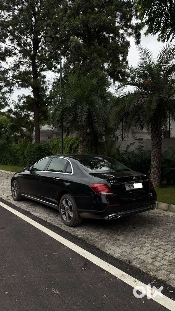 Mercedes Benz E Class E220d 2017 Pb10