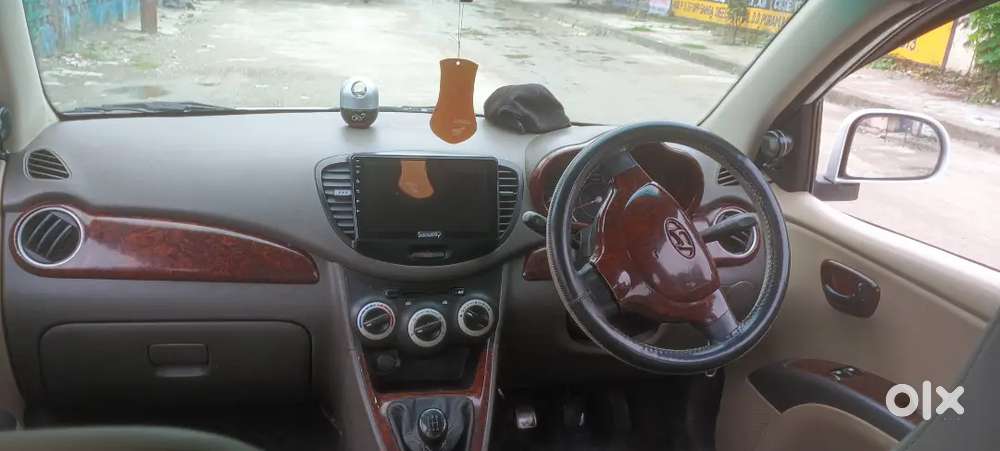 Hyundai I10 Gls Petrol 2012