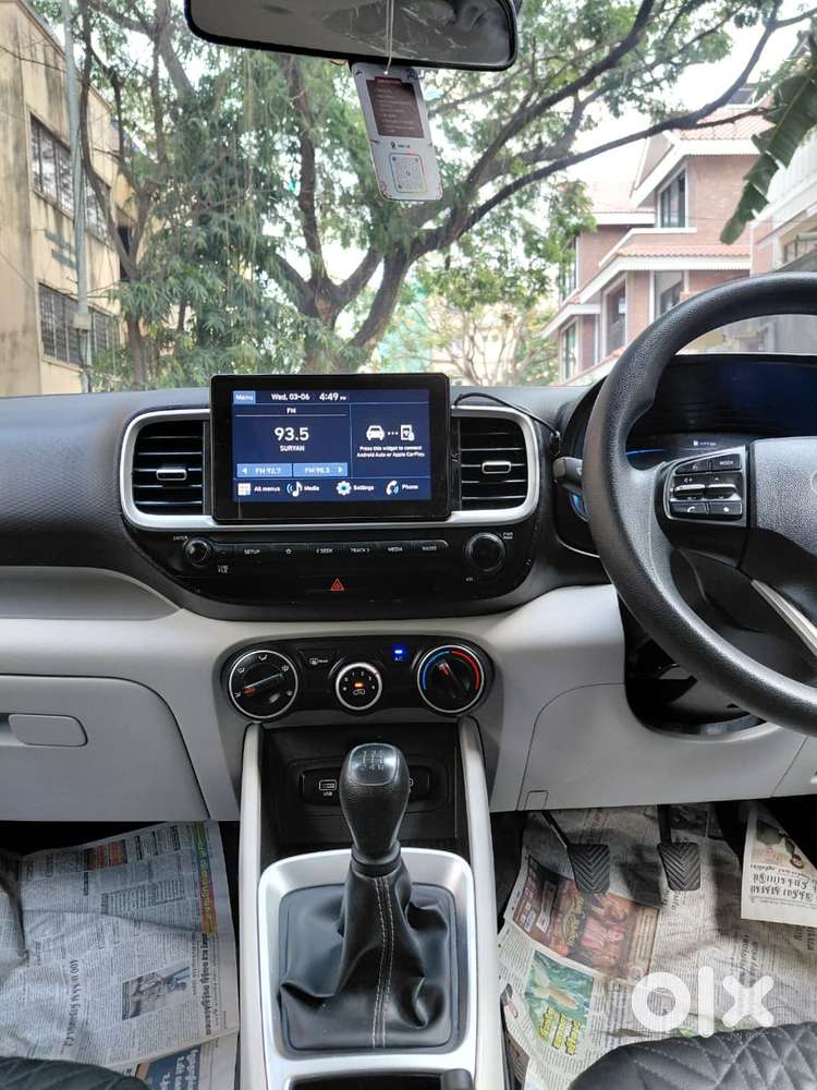 Hyundai Venue 1.2 S (o), 2022, Petrol