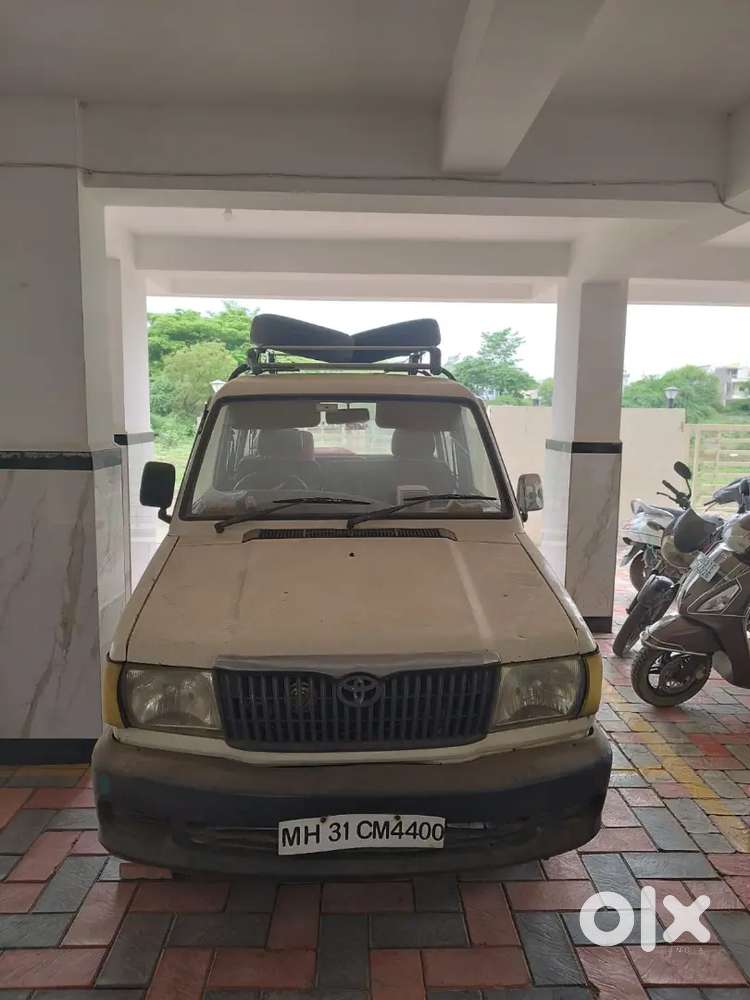 Toyota Qualis Gs 2004