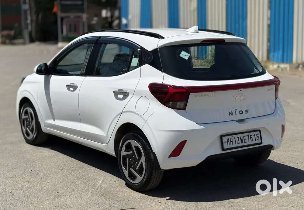 Hyundai Garnd I10 Nios Sportz 
Petrol/ Cng
Model - 2024