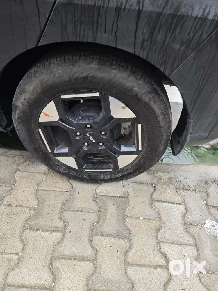 Kia Syros Htk Turbo 2025 Model