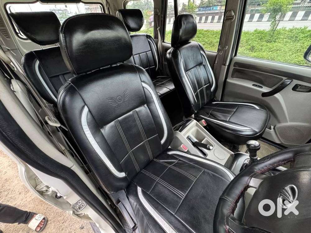 Mahindra Scorpio S6, 2015, Diesel