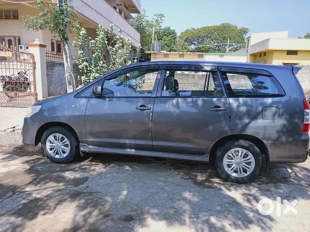 Toyota Innova 2013 Diesel 170000 Km Driven