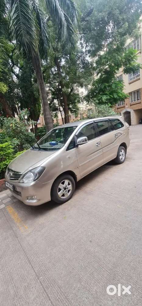 Toyota Innova 2.5 V 2007 Mh-14