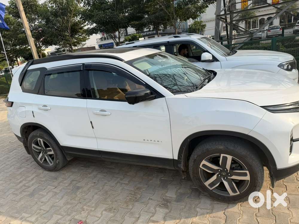 Tata Safari Diesel 2025
