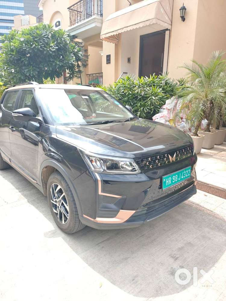 Xuv 400 El Pro ( With Charger )