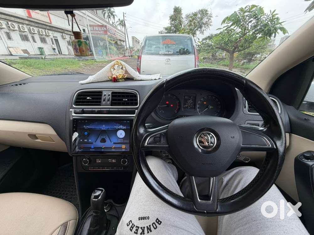 Skoda Rapid Petrol 2019
