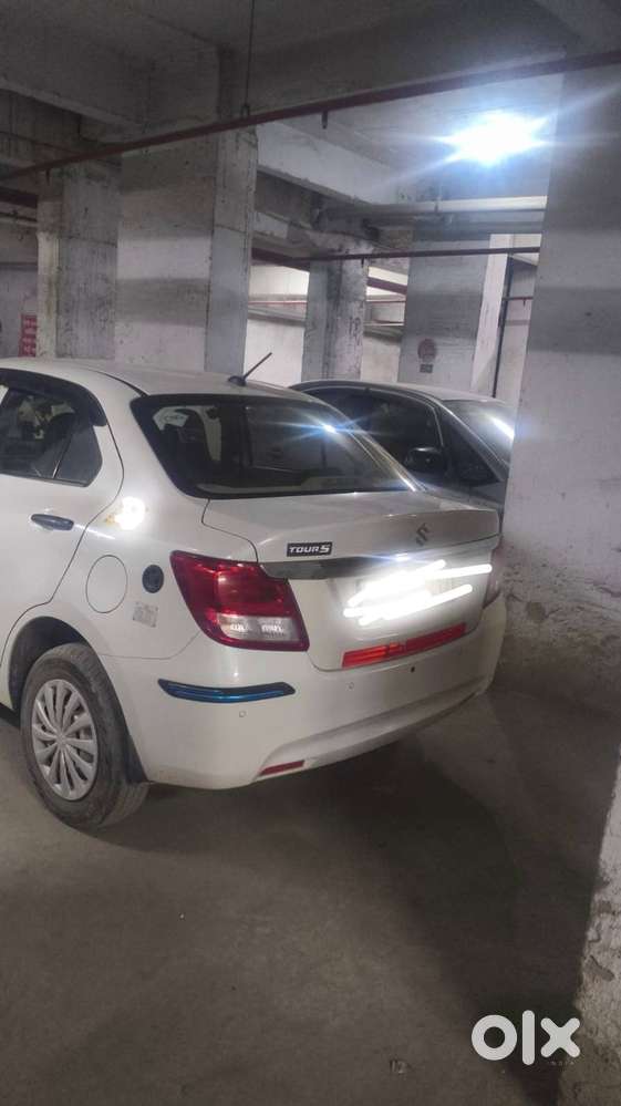 Maruti Sizuki Dzire Tour S Cng