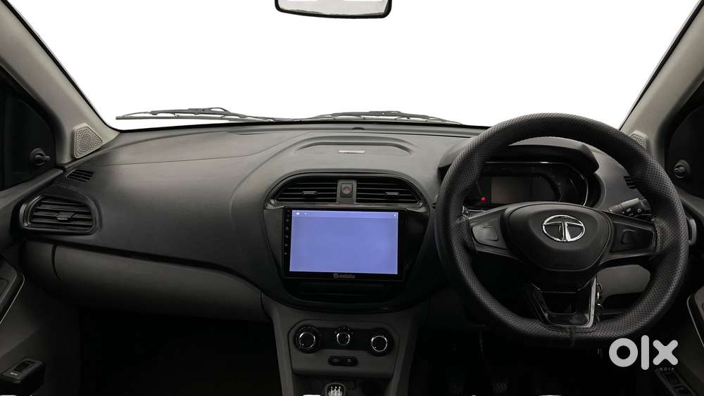 Tata Tiago Xe, 2020, Petrol