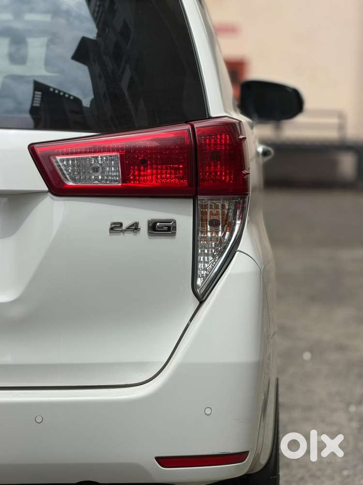 Toyota Innova Crysta 2.4 Gx Limited Edition At 7 Str, 2021, Diesel