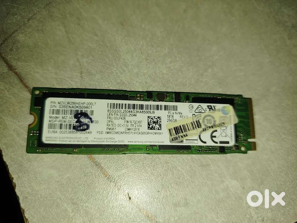 Samsung PM961 256GB NVMe SSD