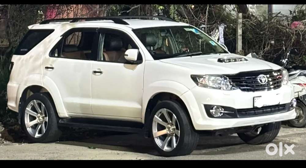 Toyota Fortuner 2014 Diesel Well Maintained