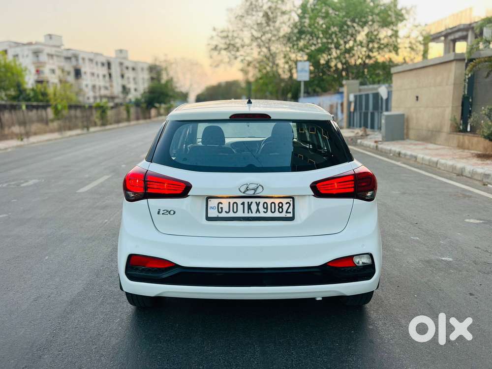 Hyundai I20 Sportz Plus, 2020, Cng & Hybrids