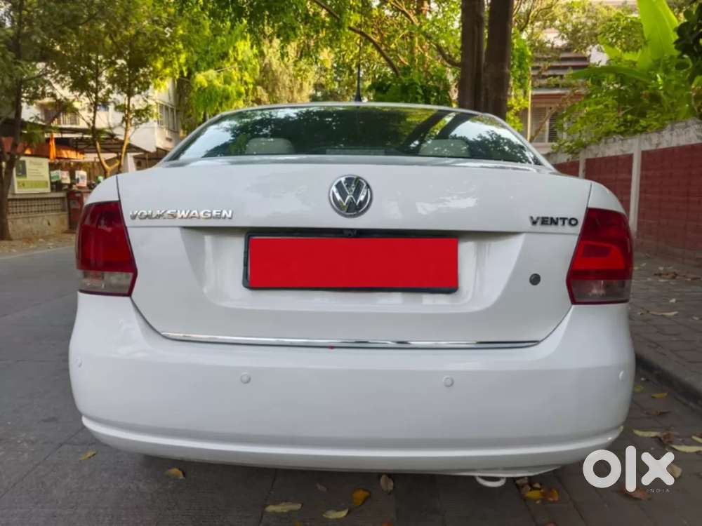 Volkswagen Vento Petrol Highline At, 2011, Petrol