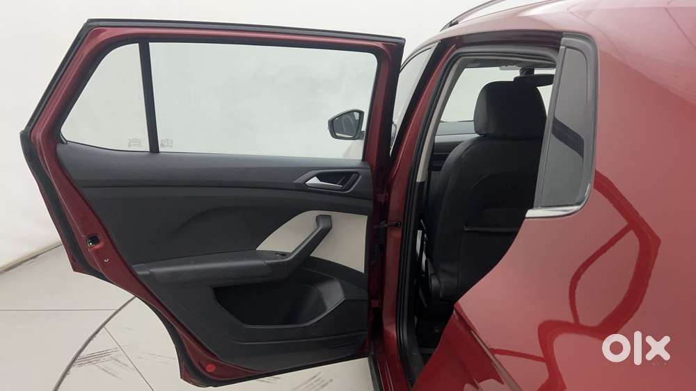 Volkswagen Taigun Topline 1.0 Tsi At (electric Seats), 2022, Petrol