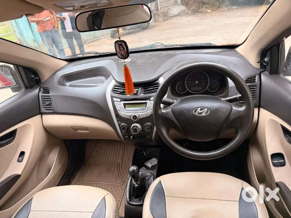 Hyundai Eon Magna 2011 Car