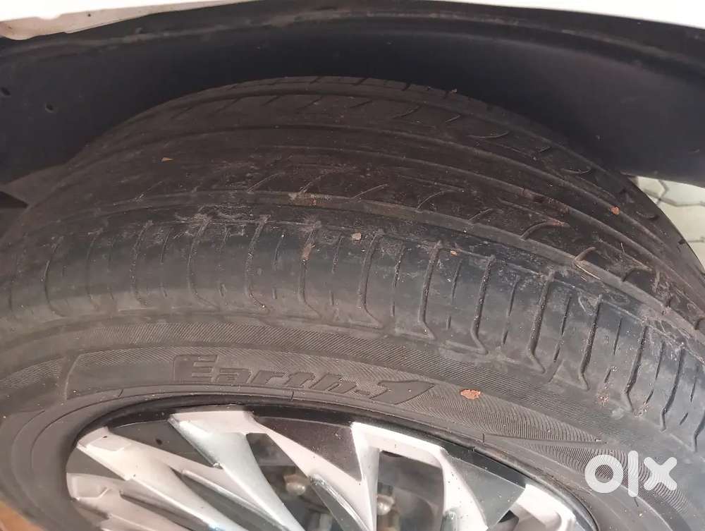 268000 Km रनिग, गाडी कि आयु 10 साल