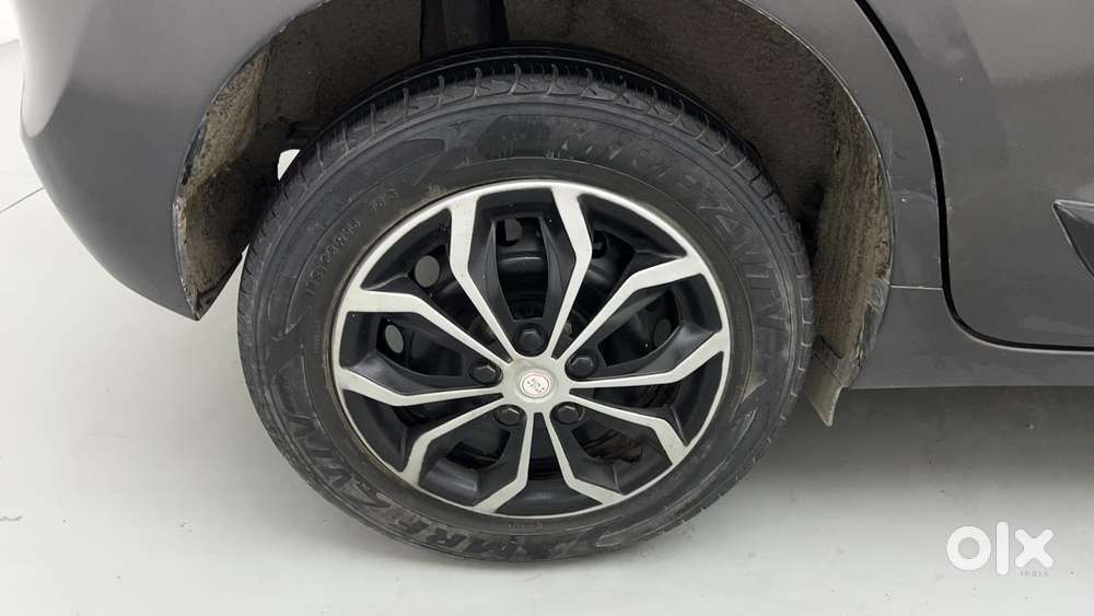 Maruti Suzuki Baleno Delta, 2017, Petrol