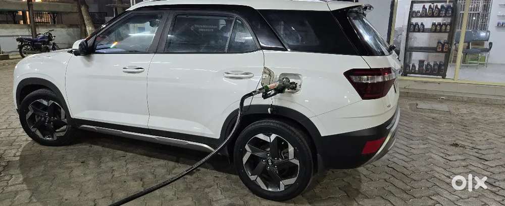 Hyundai Alcazar 2022 Petrol Good Condition