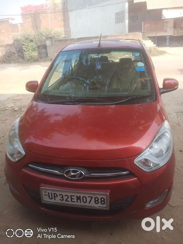 Hyundai 2012 Car Manual