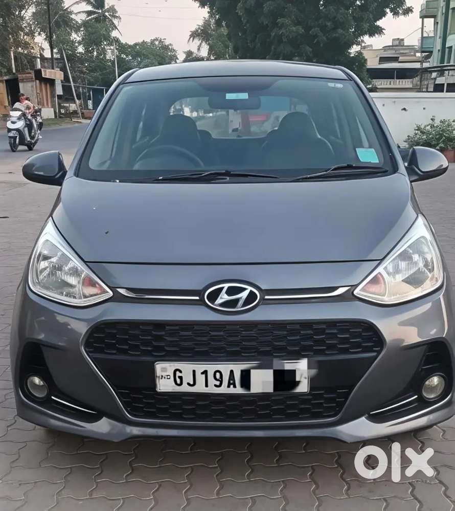 Hyundai I10 D-lite 2017 With Cng Hybrid