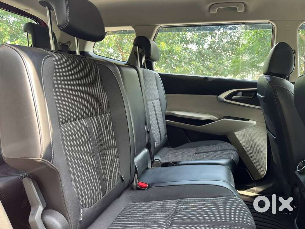 Kia Carens 1.4 Prestige Plus Turbo Dct 7 Str, 2023, Petrol