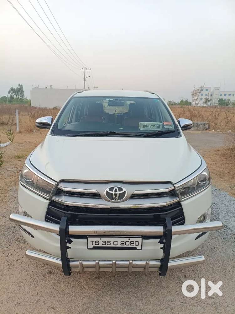 Toyota Innova Crysta 2018