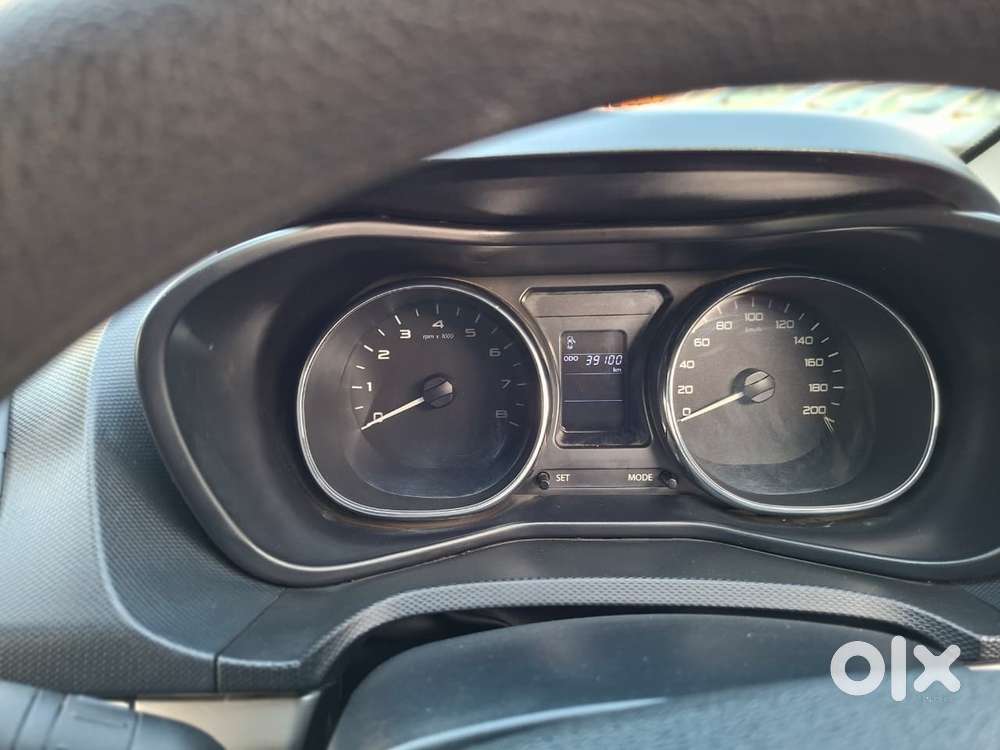 Tata Nexon 1.5 Revotorq Xza Plus, 2019, Petrol