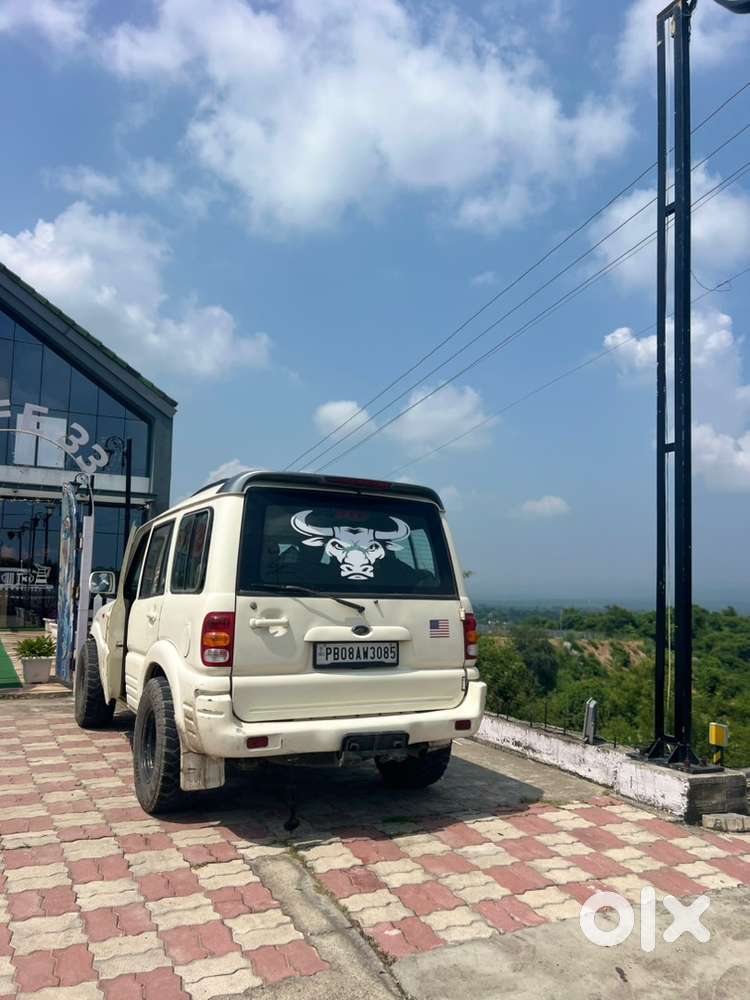 Mahindra Scorpio Diesel 2006