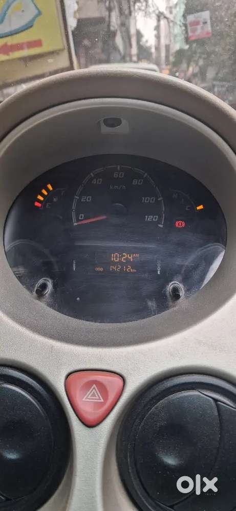 Tata Nano 2015 Petrol 14360 Km Driven. 60k, 70k Wale Dur Rhe