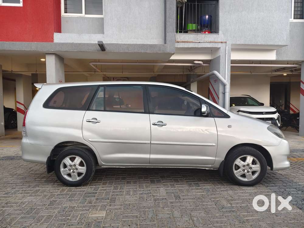 Toyota Innova 2.5 V 7 Str, 2006