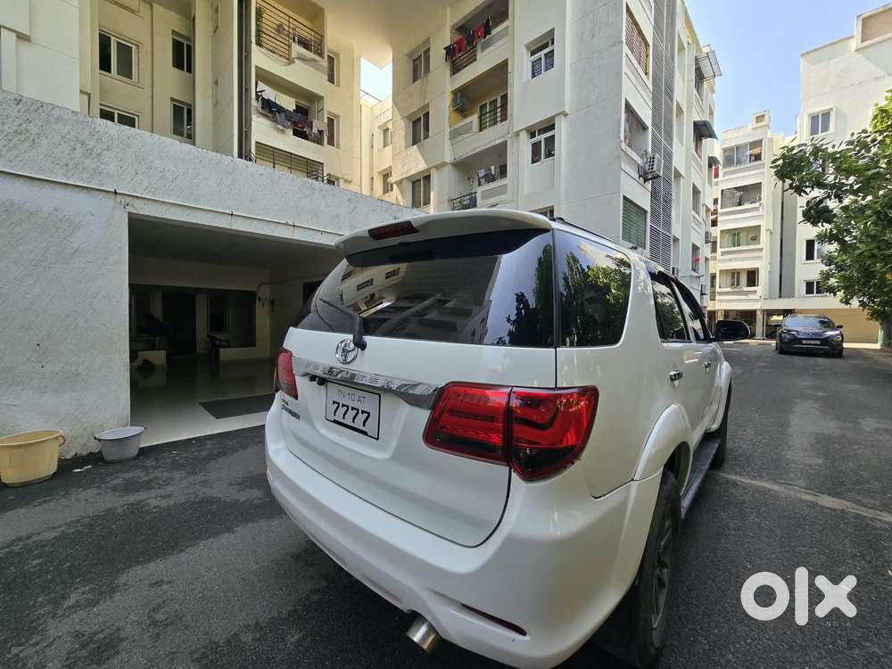 Toyota Fortuner 3.0 4x4 Manual, 2012, Diesel