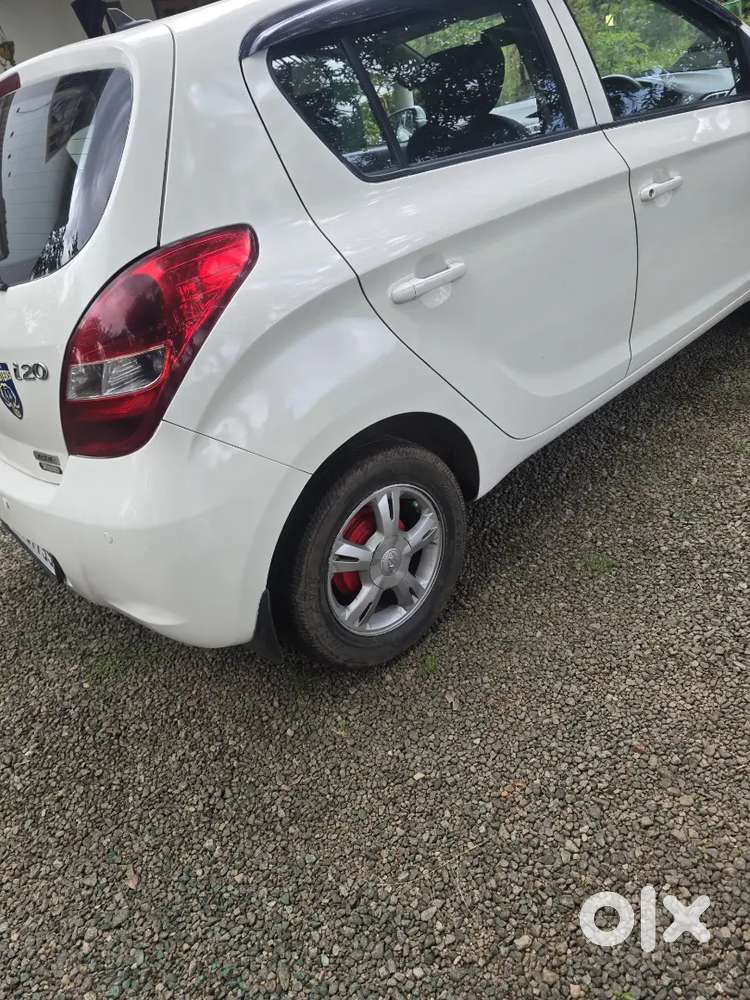 Hyundai I20 1.4 Asta 2011 Paper Upto 2031