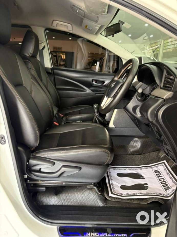Toyota Innova Crysta 2.4 G Mt, 2020, Diesel