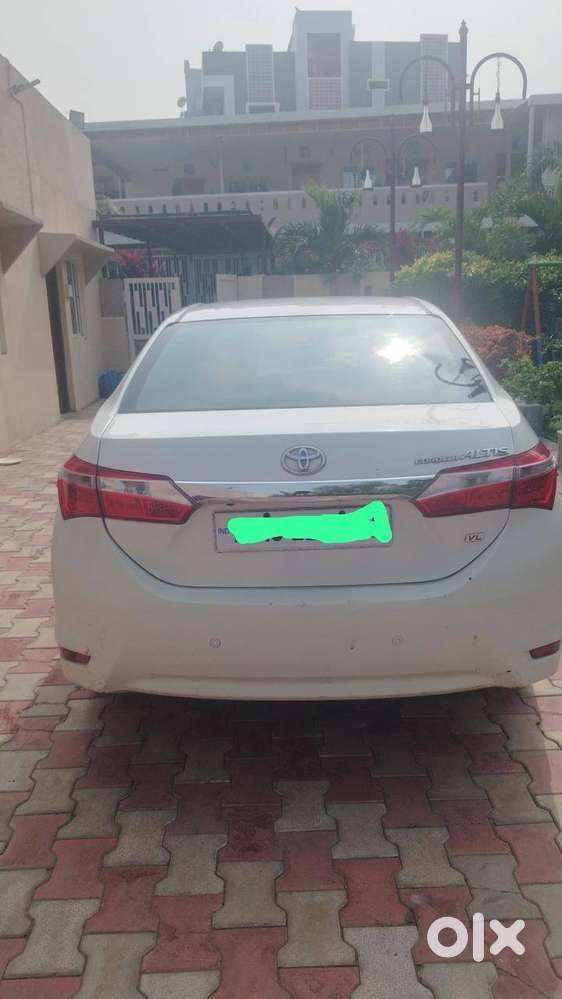 Toyota Corolla Altis Automatic 2017 Petrol 128995 Km Driven