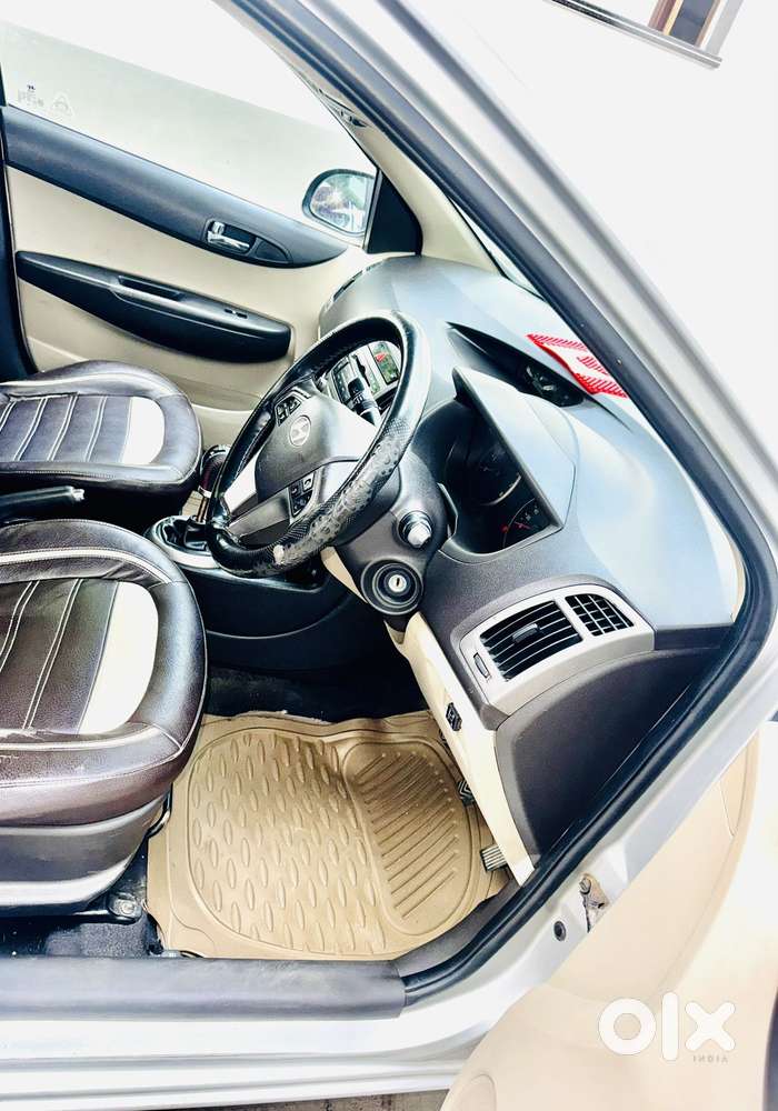 Hyundai I20 Sportz Plus, 2012, Cng & Hybrids