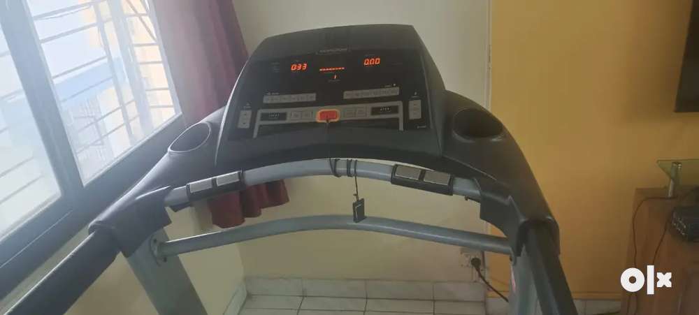 Horizon adventure 2 plus treadmill hotsell