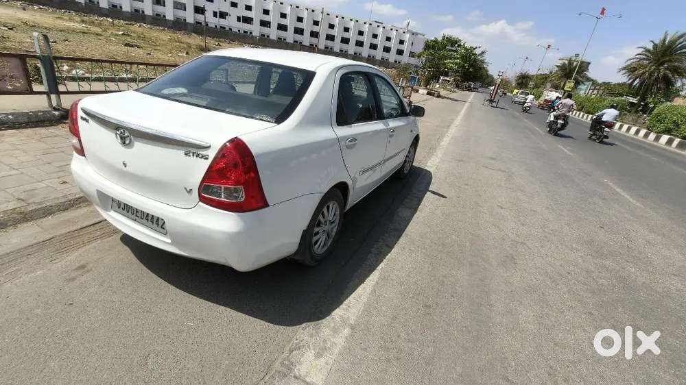 Toyota Etios 2012 Cng & Hybrids 60500 Km Driven