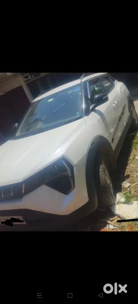 Mahindra Xuv 3xo 2024 Petrol 28000 Km Driven