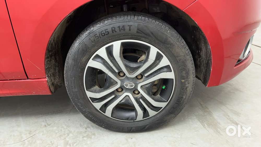 Tata Tiago Xza, 2019, Petrol
