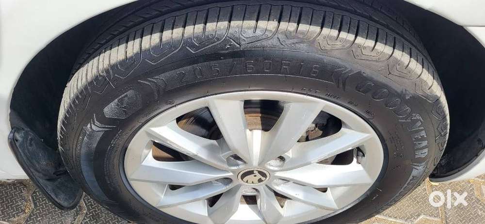 Skoda Octavia 2.0 Tdi At Style Plus, 2017, Diesel