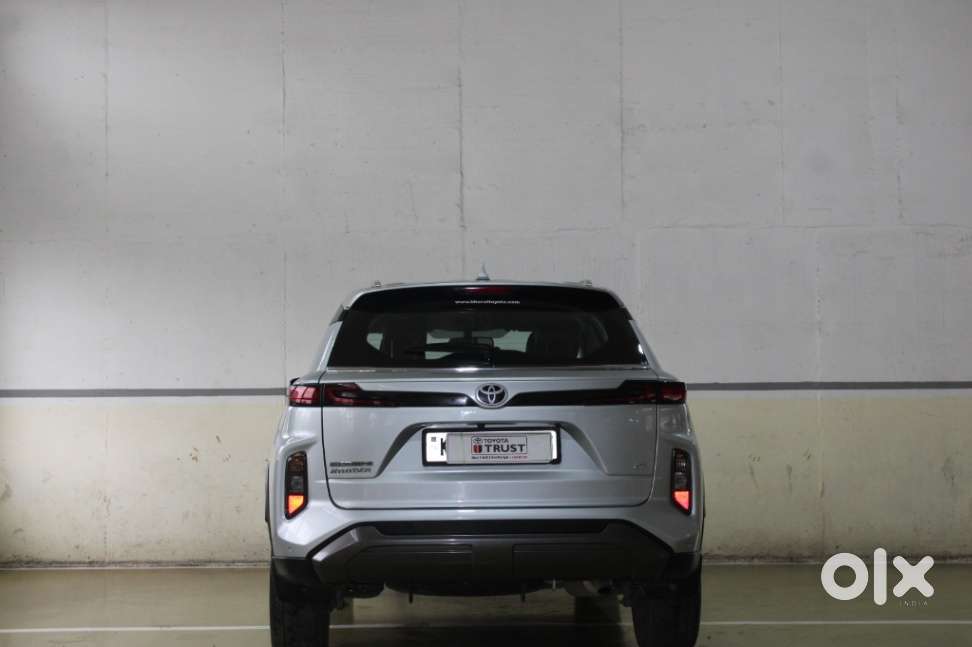 Toyota Urban Cruiser Hyryder 1.5 G E-cng, 2023, Petrol