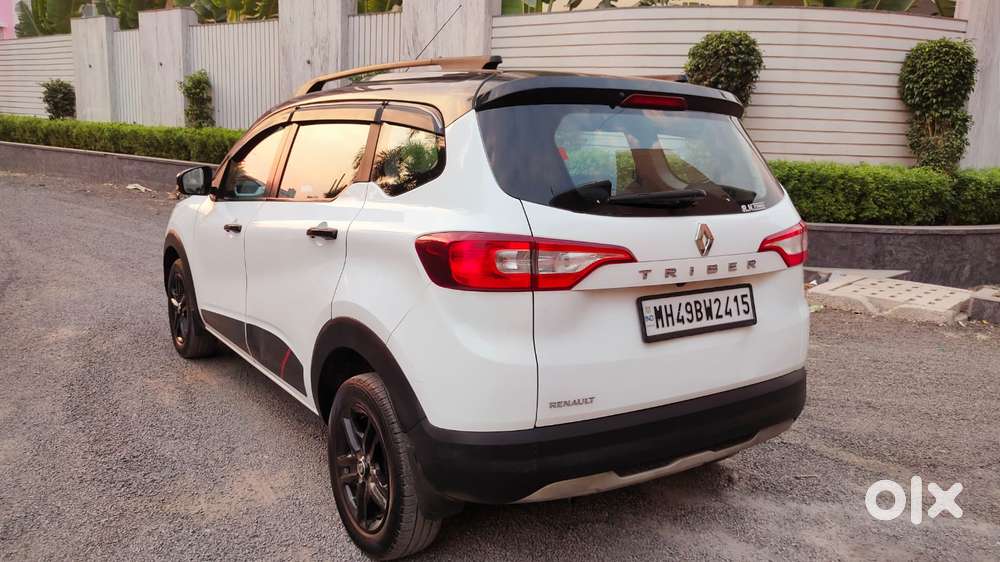 Renault Triber Rxz, 2022, Petrol