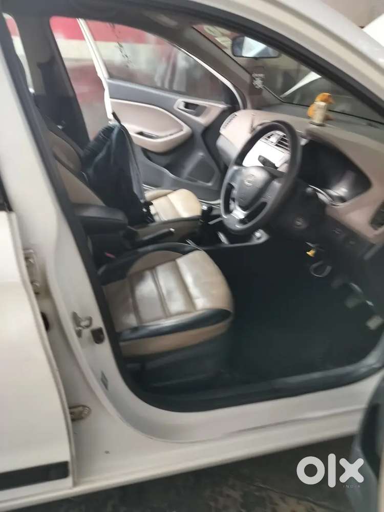 Hyundai I20 2018 Cng & Hybrids 140000 Km Driven New Tyre Battery