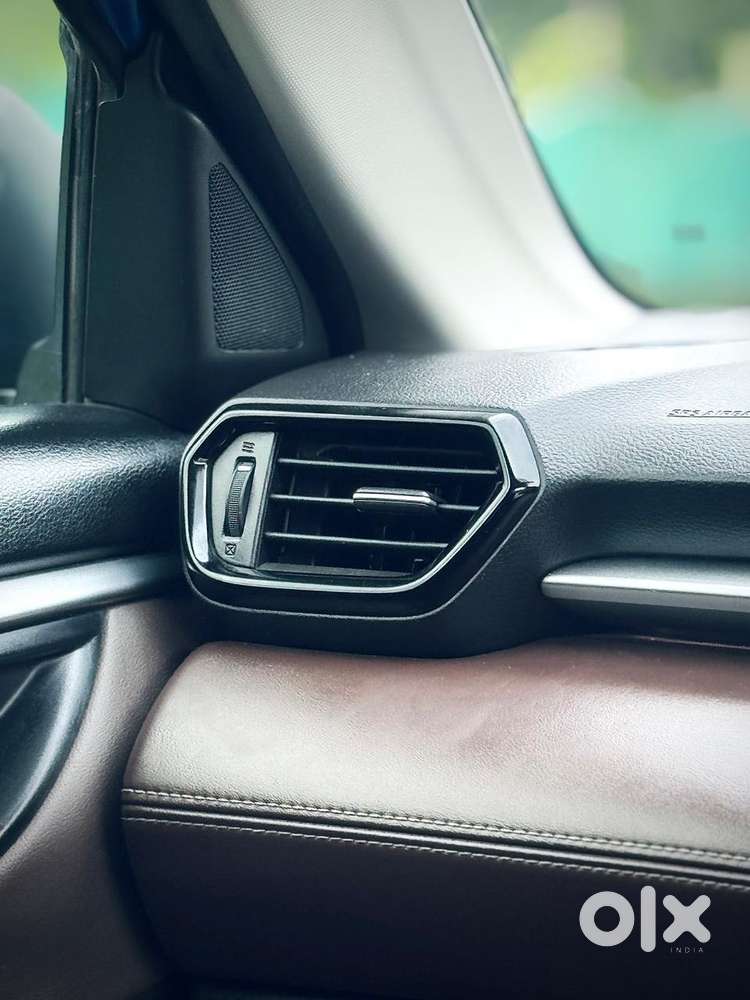 Toyota Urban Cruiser Cruiser High, 2023, Petrol