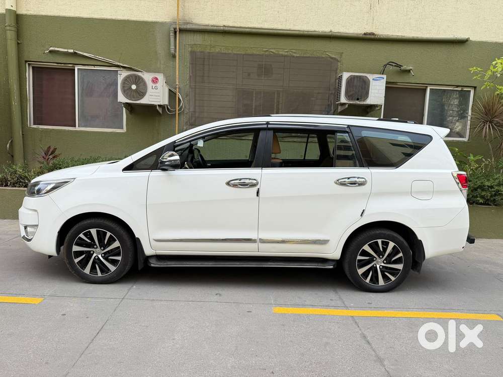 Toyota Innova Crysta 2.4 Z 7 Str, 2024, Diesel